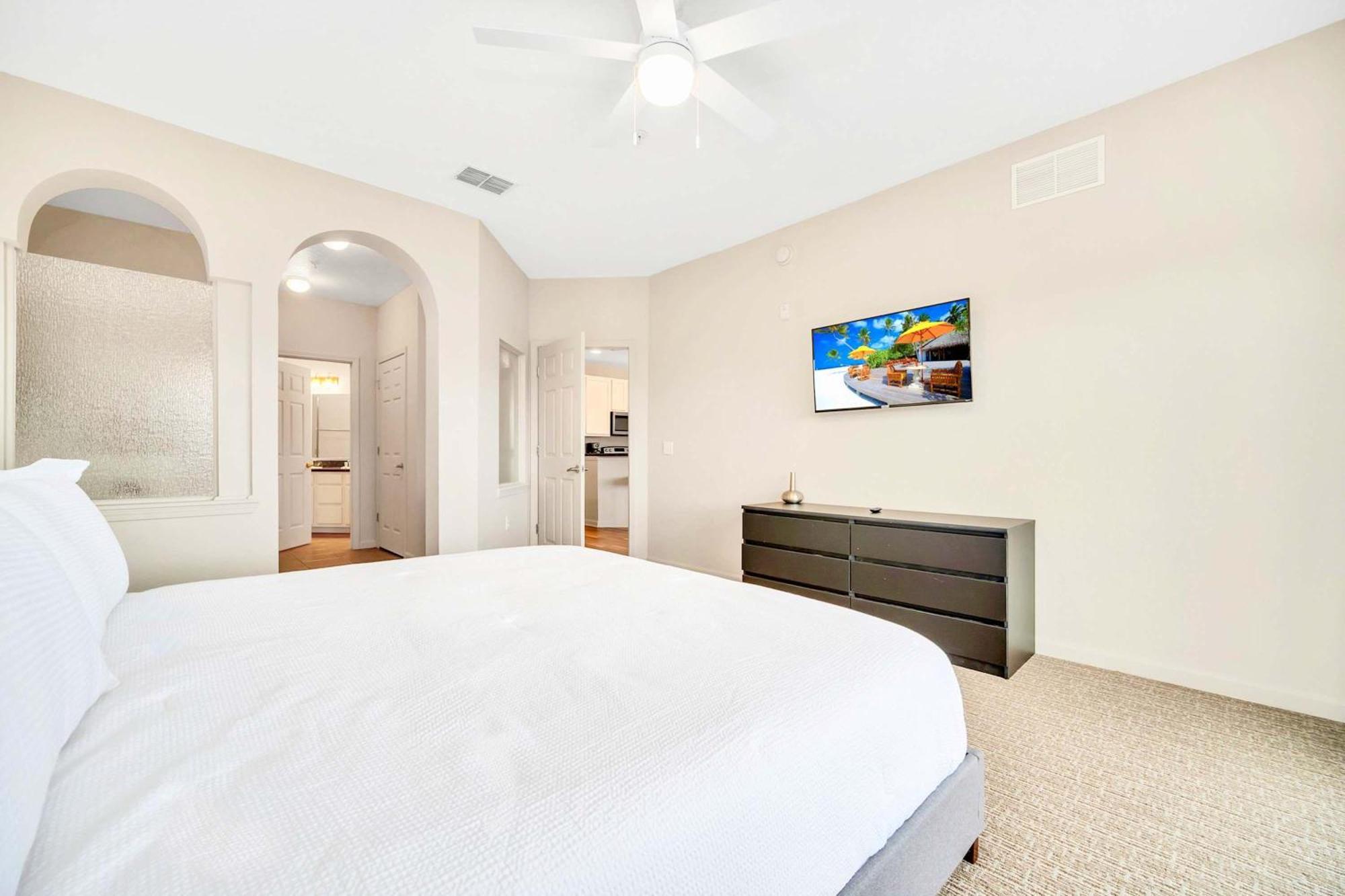Bright & Modern 2Br Condo With Pool & Hot Tub, Near Disney! 奥兰多 外观 照片