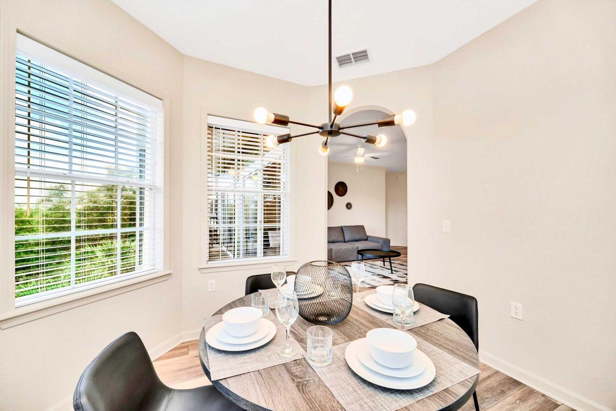 Bright & Modern 2Br Condo With Pool & Hot Tub, Near Disney! 奥兰多 外观 照片